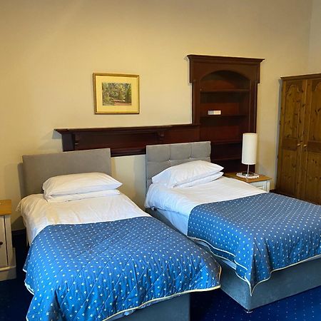 Townhouse Apartments Άυρ Εξωτερικό φωτογραφία