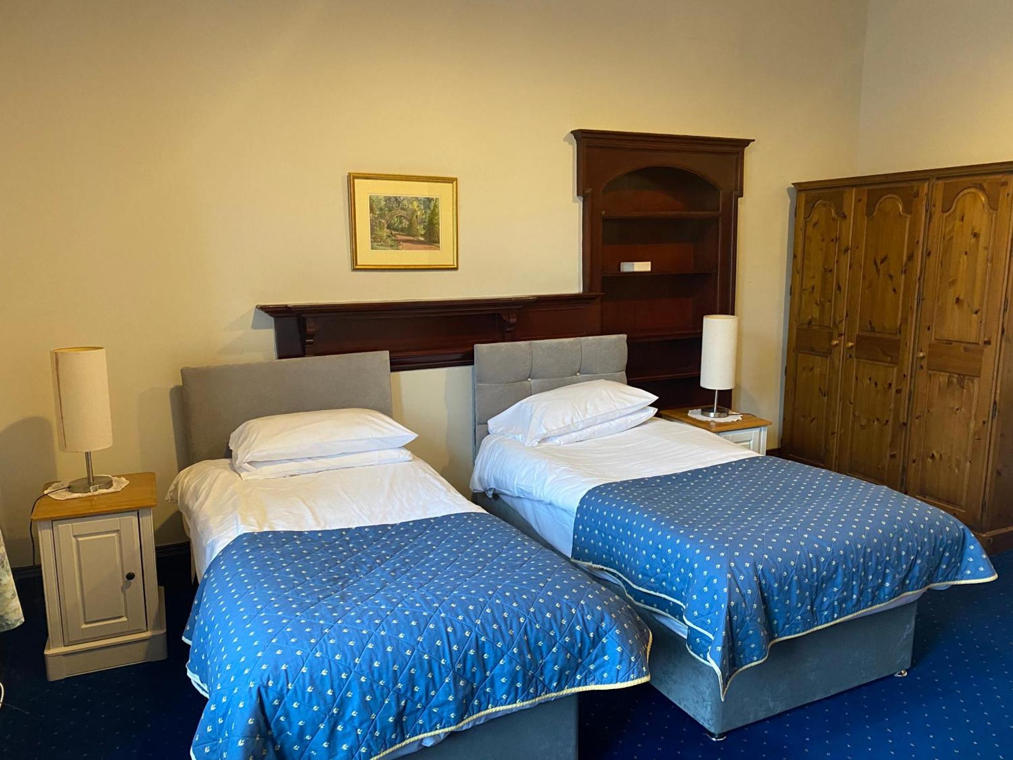 Townhouse Apartments Άυρ Εξωτερικό φωτογραφία